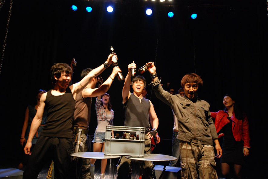 샤우팅, 맥베스!