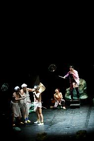 [요람을 흔들다 2] 당나귀들